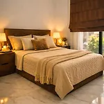 Διαμέρισμα New One Bedroom Kleopatra 600 метров до моря