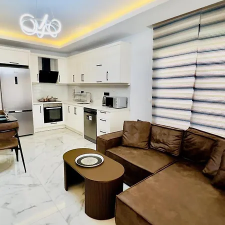 Apartament New One Bedroom Kleopatra 600 метров до моря